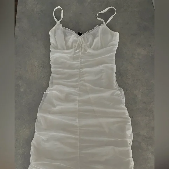 H&M White Ruched Midi Dress - Picture 1 of 3